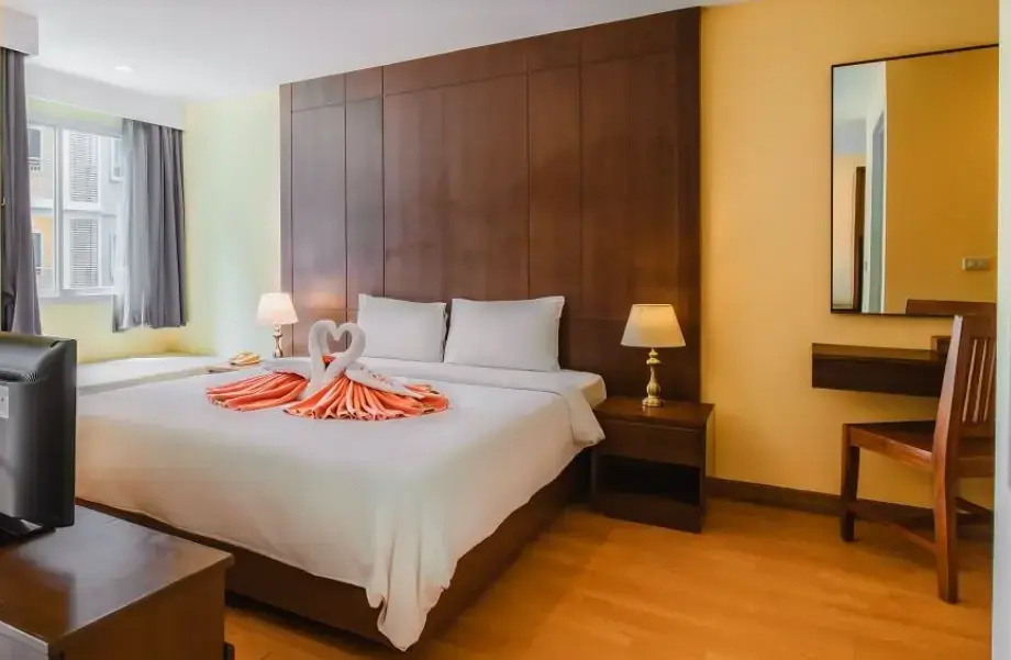 Elite Suites Patong Hotel - Chambres
