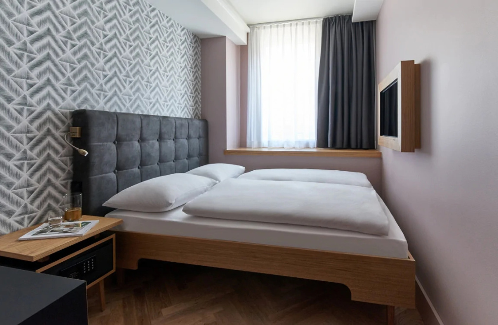 Cozy Double room (full double bed)