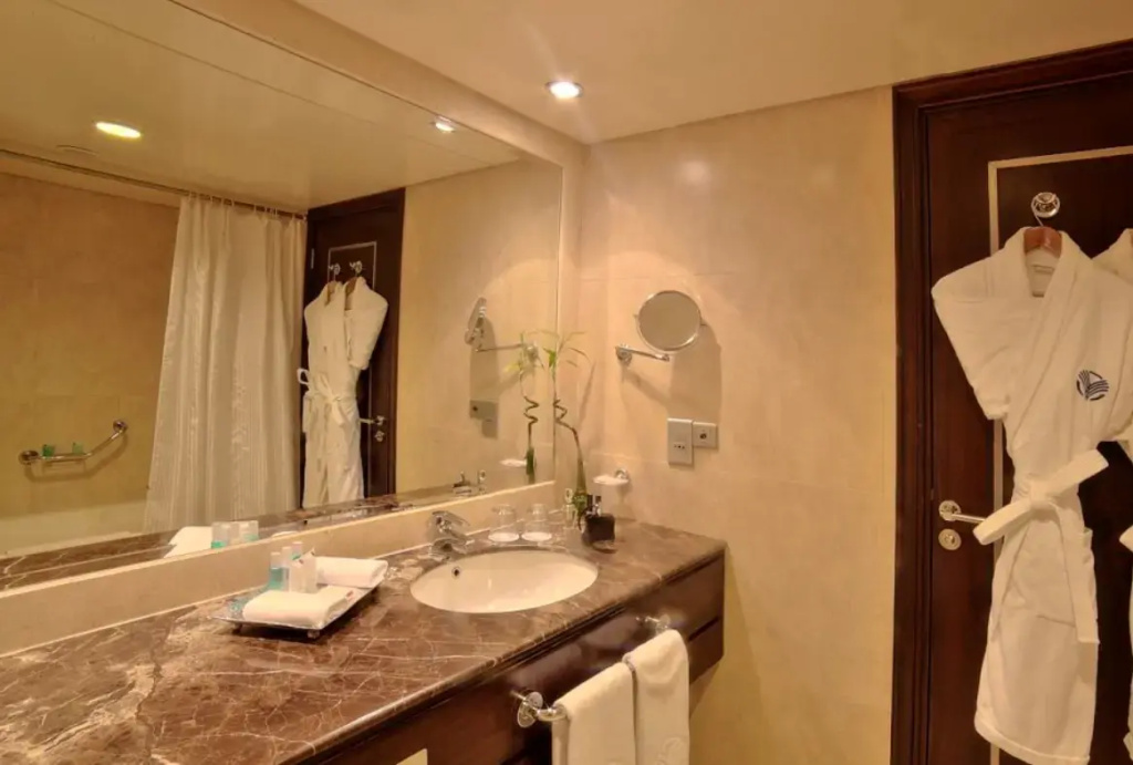 Raouche Arjaan by Rotana Hotel - Chambres