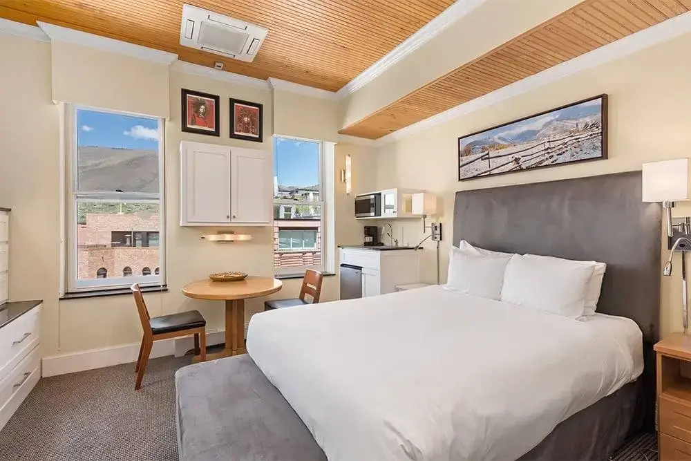 Independence Square Lodge by Frias - Chambres