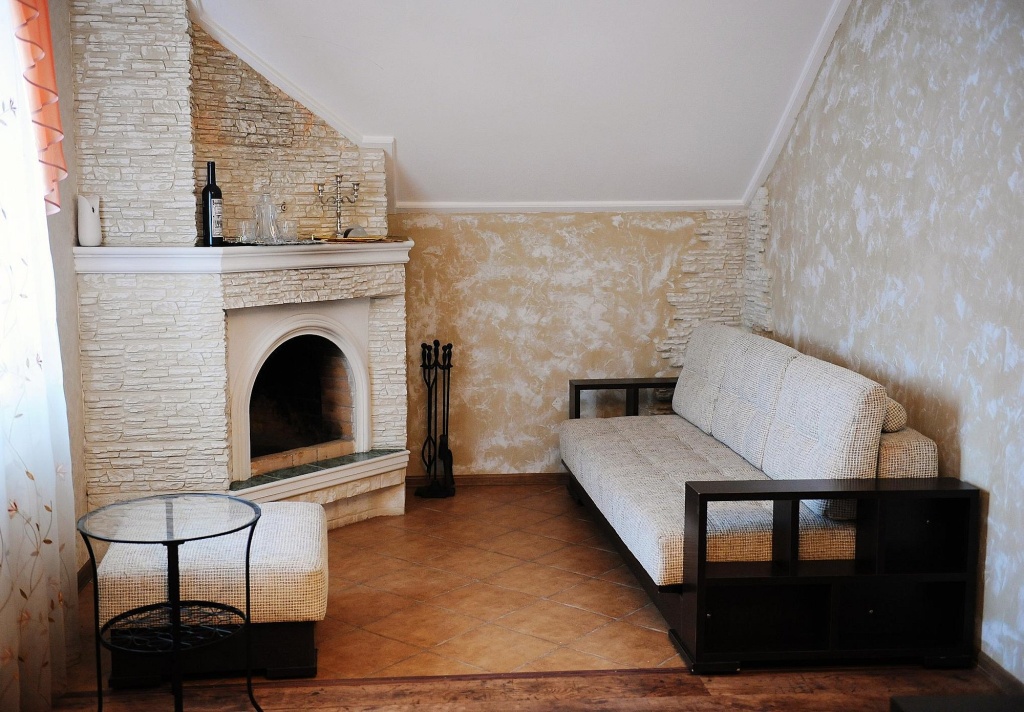 VIP House — 2