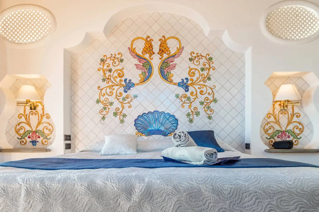 Deluxe Double room with sea view (full double bed)