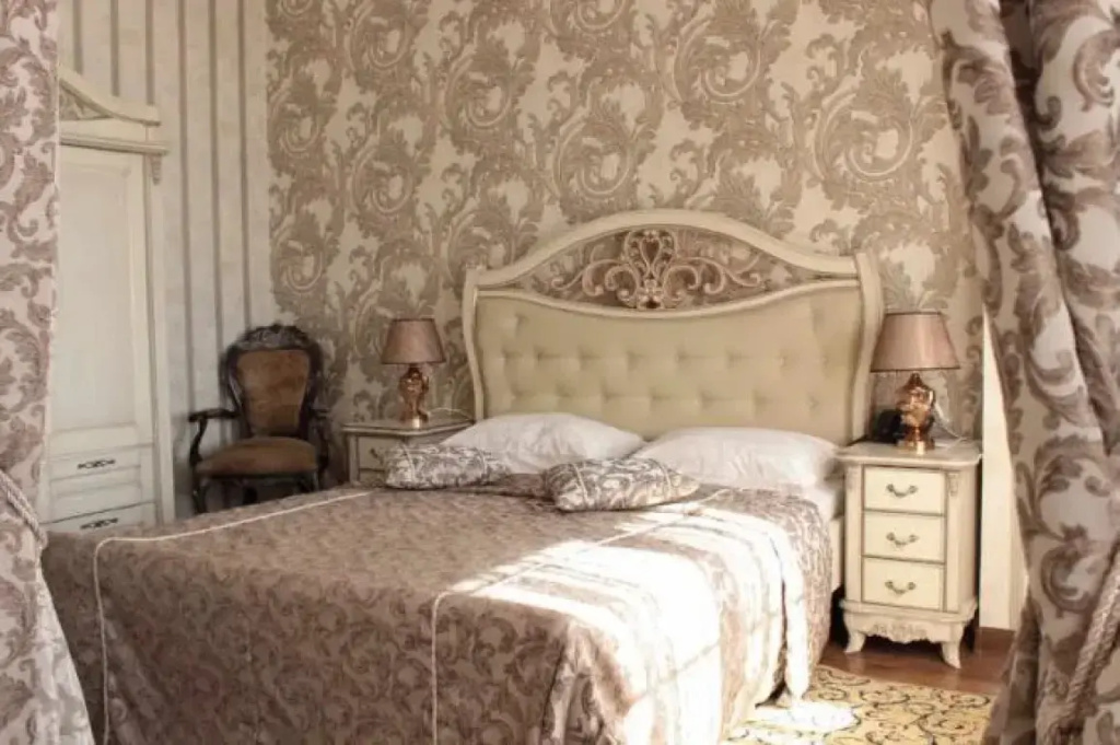 Chehov Hotel Room Type - Double Studio with balcony full double bed