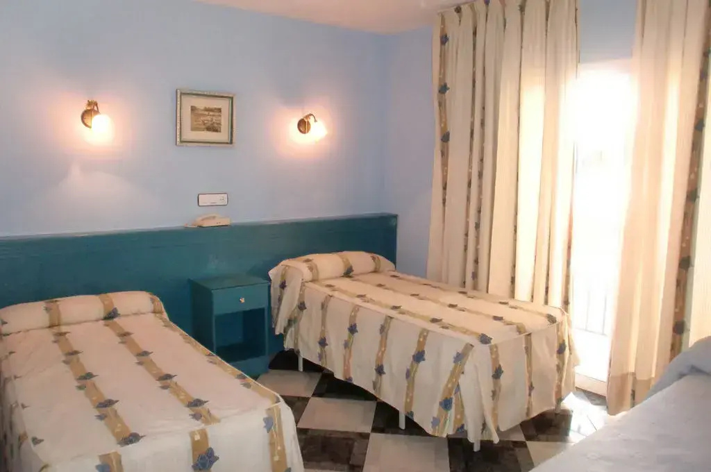 Double room (twin beds)