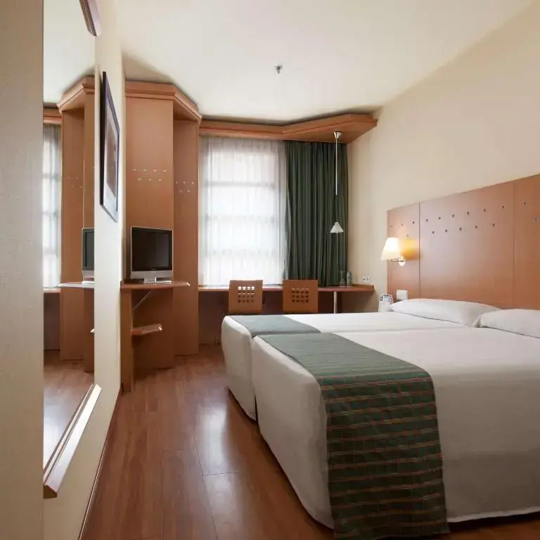 Family Connecting room