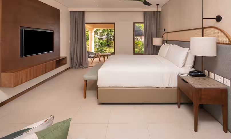 Grand Family Suite Beachfront