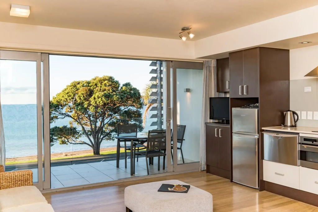 Sea Spray Suites - Chambres
