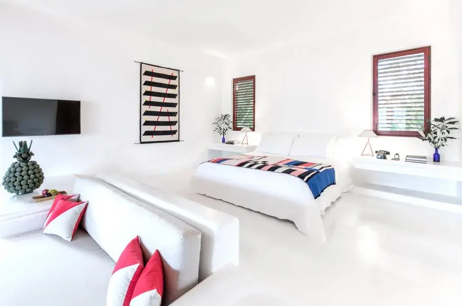 Master Double Suite (full double bed)