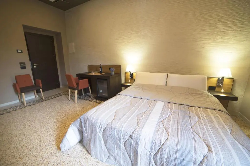 Double Family Suite (full double bed)