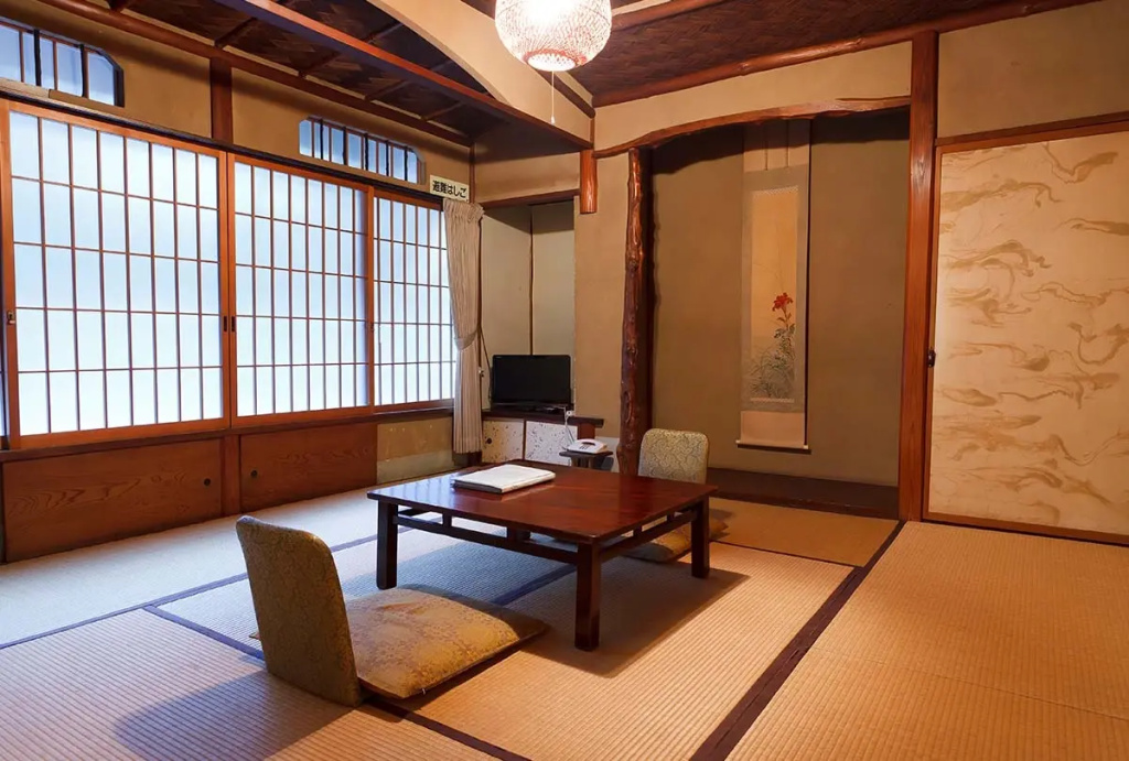 No. 2 Kiri room