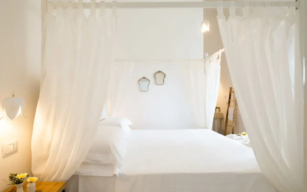 Rauccio Double Suite (full double bed)