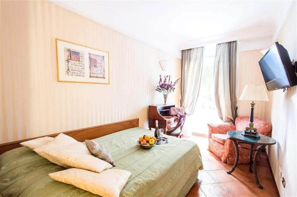 Single room (single bed)