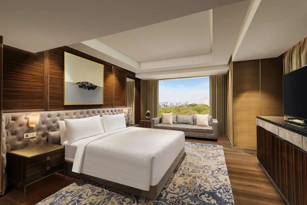 Presidential Club Lounge Access Double Suite (full double bed)