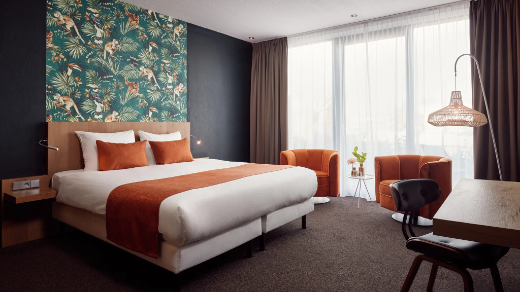 Superior Double room (full double bed)