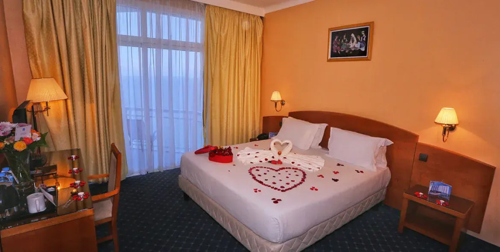 Double room full double bed