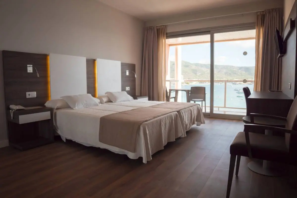 Hotel Seramar Comodoro Playa - Chambres