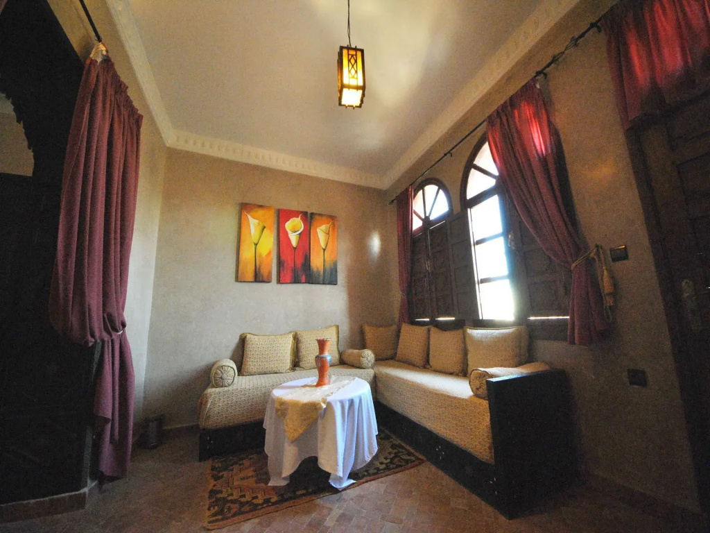Al Jasira Hotel - Chambres