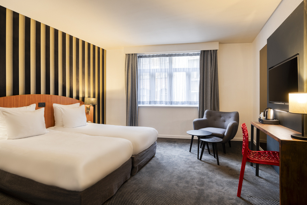 Superior Twin room (twin beds)