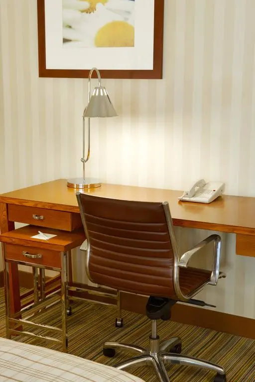 Four Points by Sheraton Los Angeles International Airport (USA) - Chambres