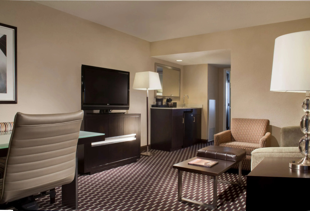 Embassy Suites by Hilton Houston Near the Galleria - Chambres