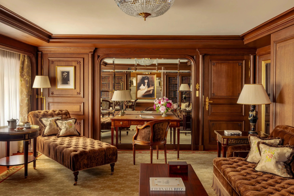 Mansart Double Suite (çift kişilik yatak)