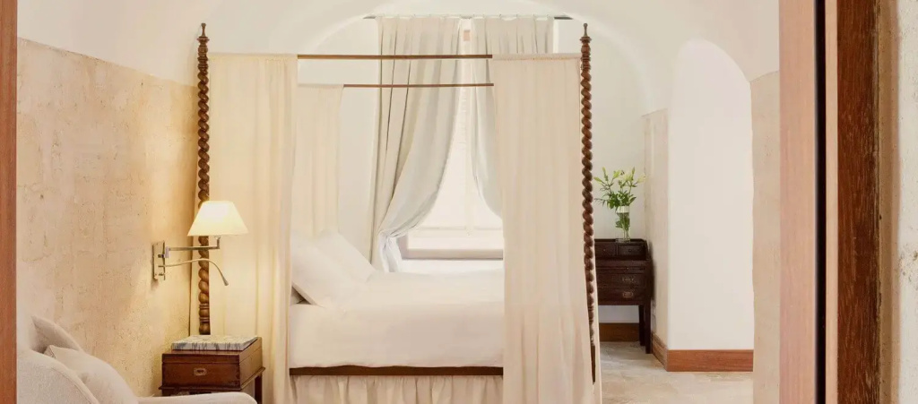 El Cabo Double Suite (full double bed)