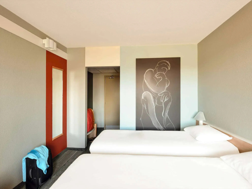 Double room (twin beds)