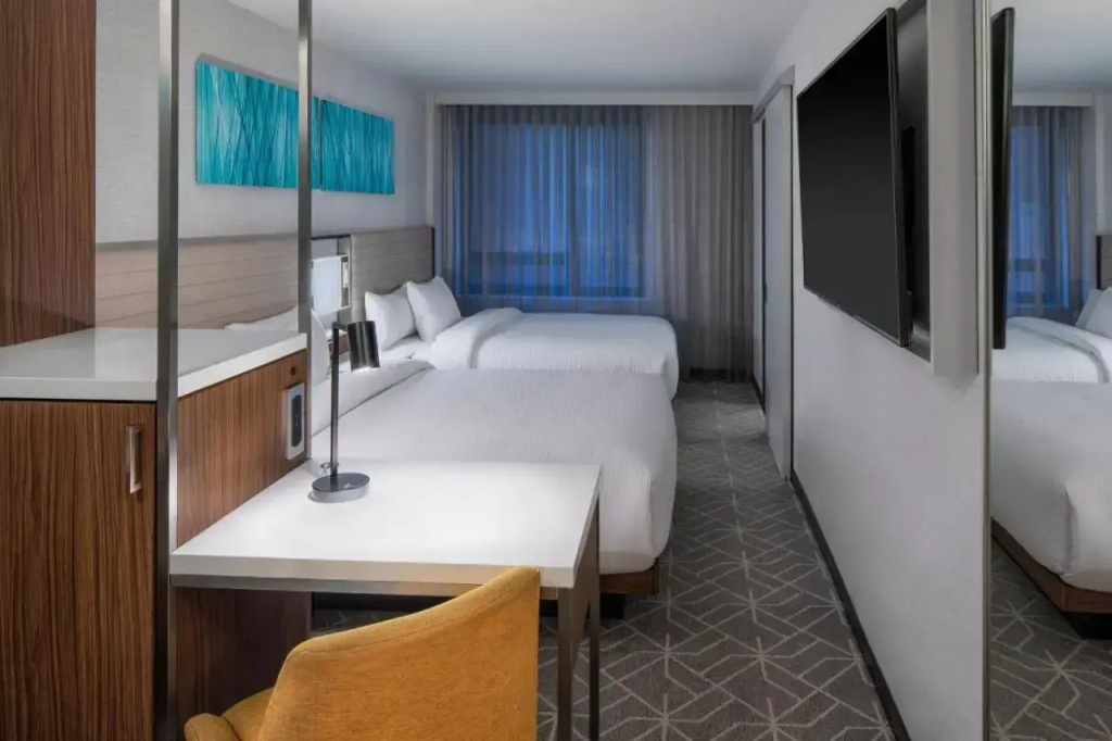 SpringHill Suites by Marriott New York Manhattan/Times Square South — фото