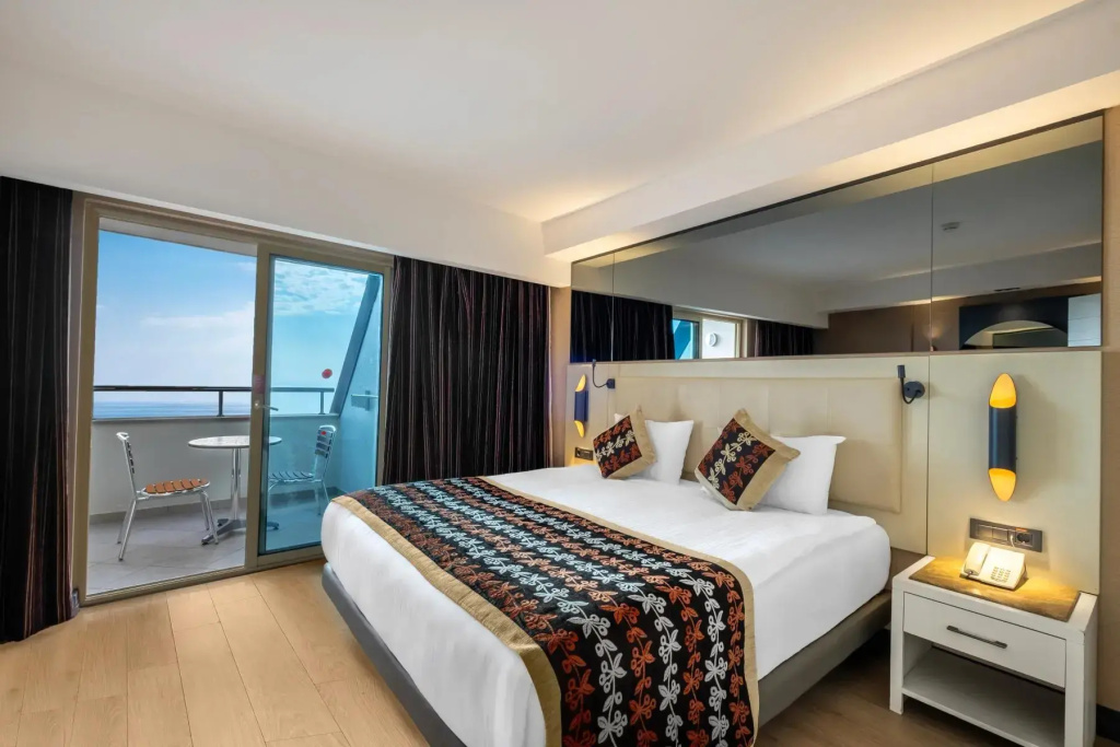 Standard Resort Double room (full double bed)