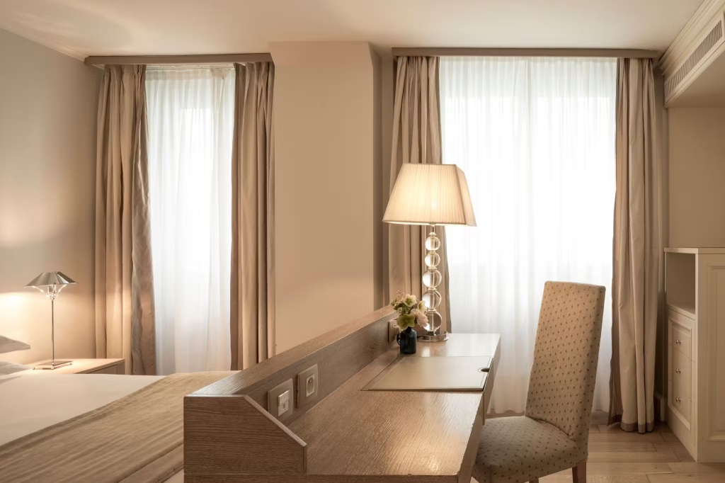 Castille Paris - Starhotels Collezione 69