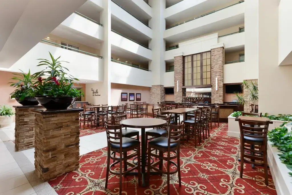 Embassy Suites by Hilton Philadelphia Valley Forge - Général