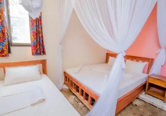 Mpera Double room (full double bed)