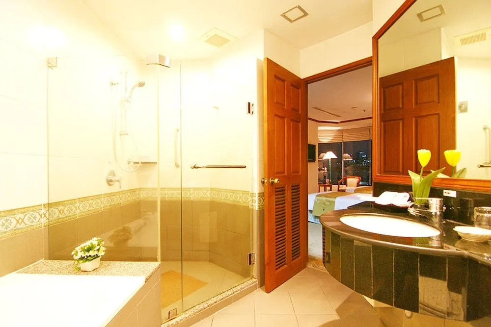 Grand Diamond Suites Hotel - Chambres