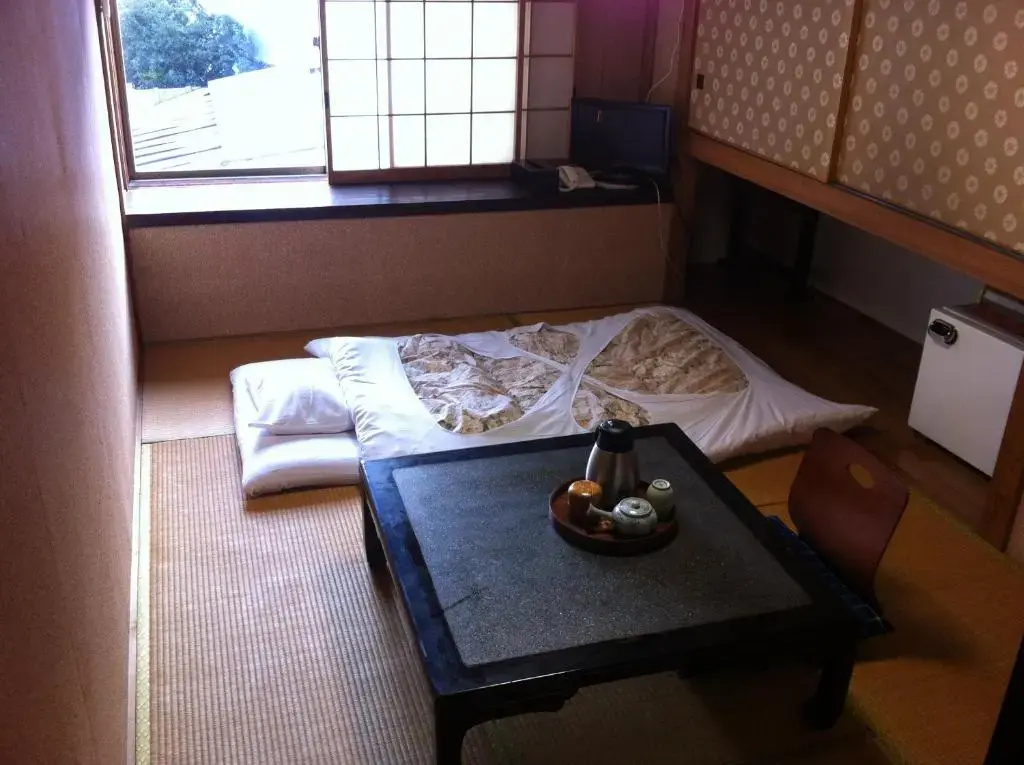 Budget room