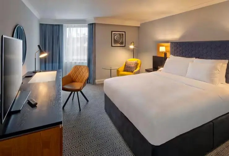DoubleTree by Hilton Manchester Airport Room Type - Standard