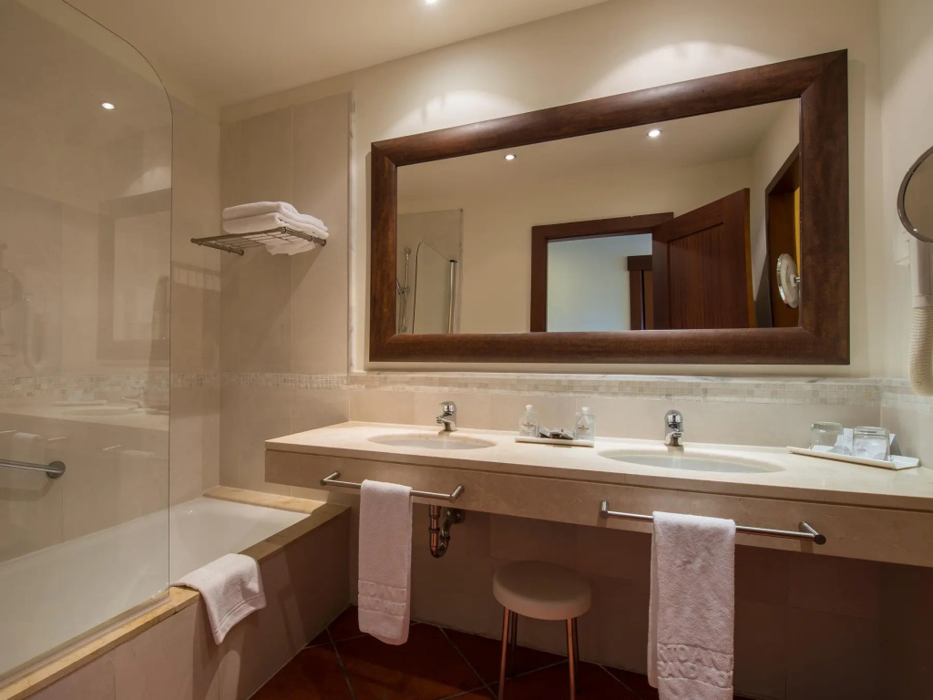 Puerto Antilla Grand Hotel - Chambres