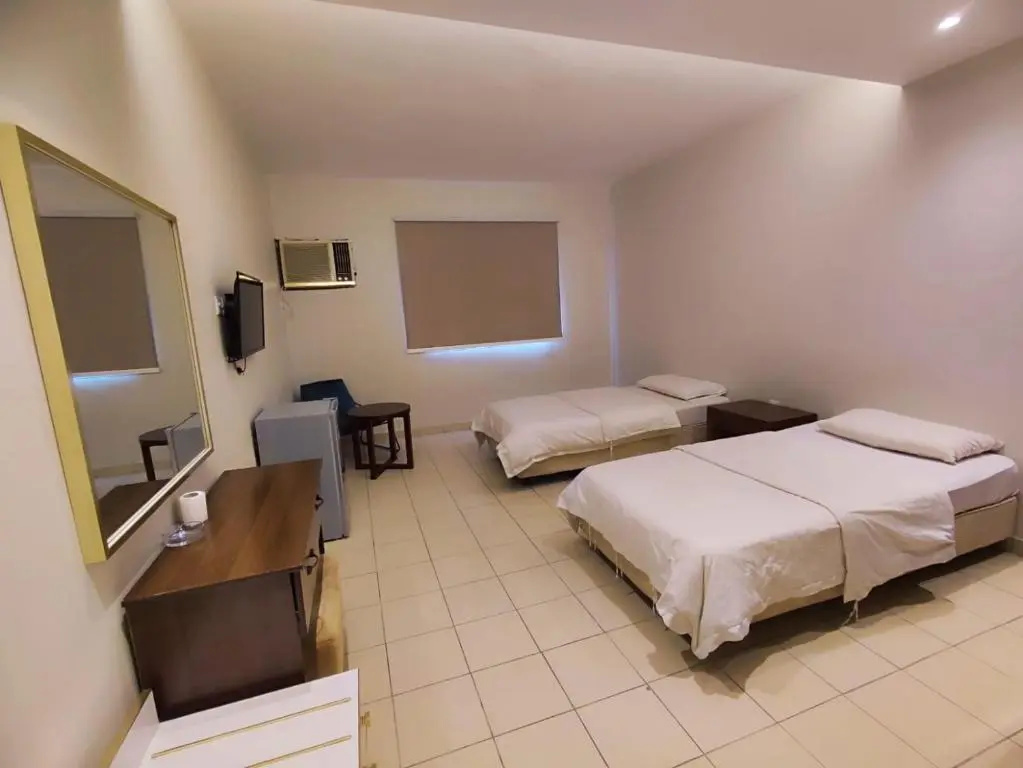 Double room (twin beds)