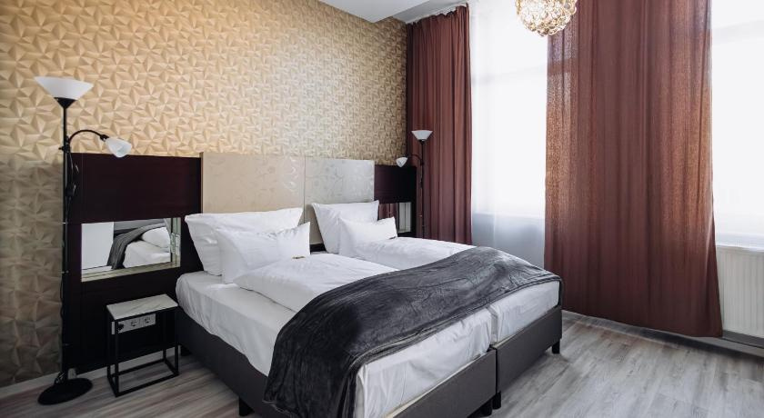 Annex Double Ground Floor Apartment (full double bed)