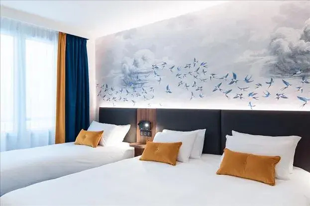 Standard Triple room