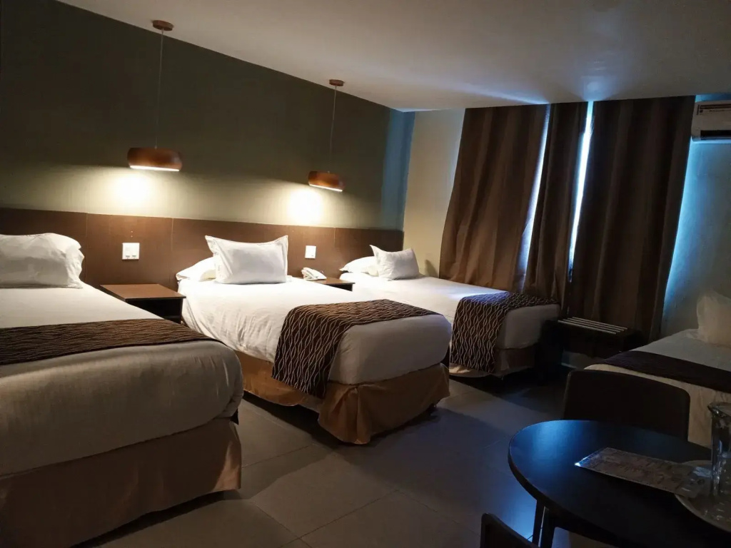 Hotel Ojos del Rio - Chambres