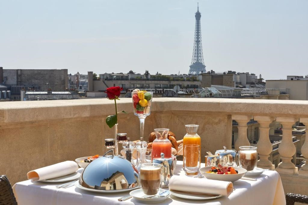 Hotel Raphael 90