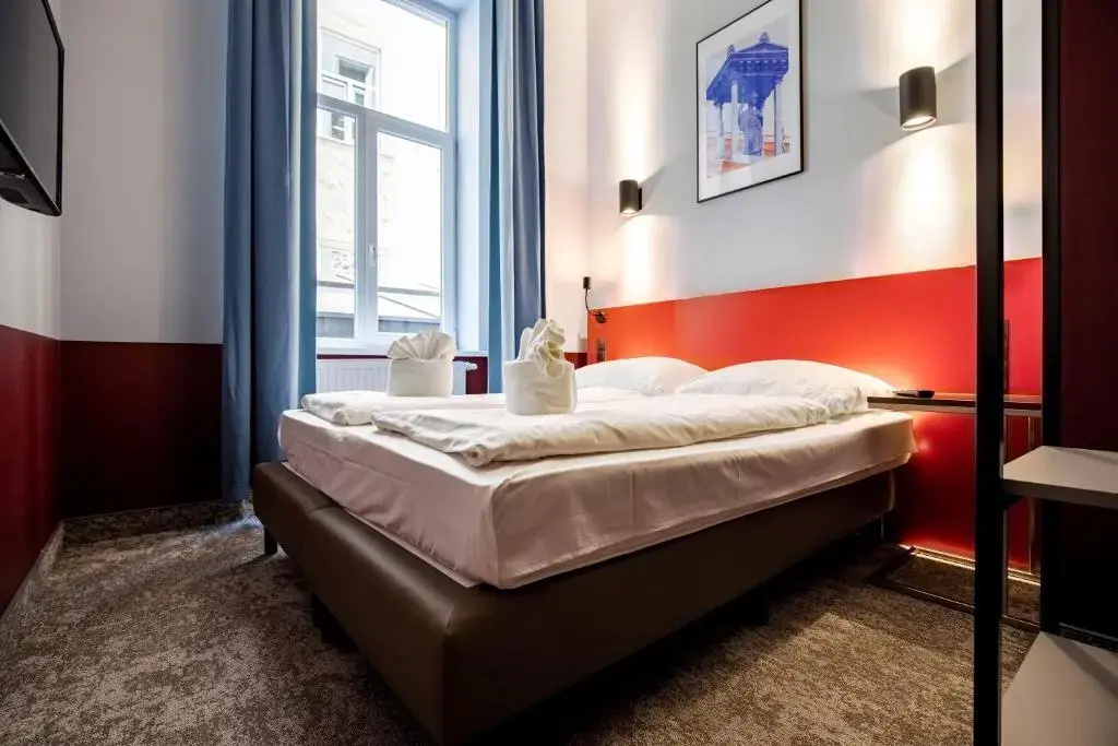 Отель Maverick Athenaeum — фото