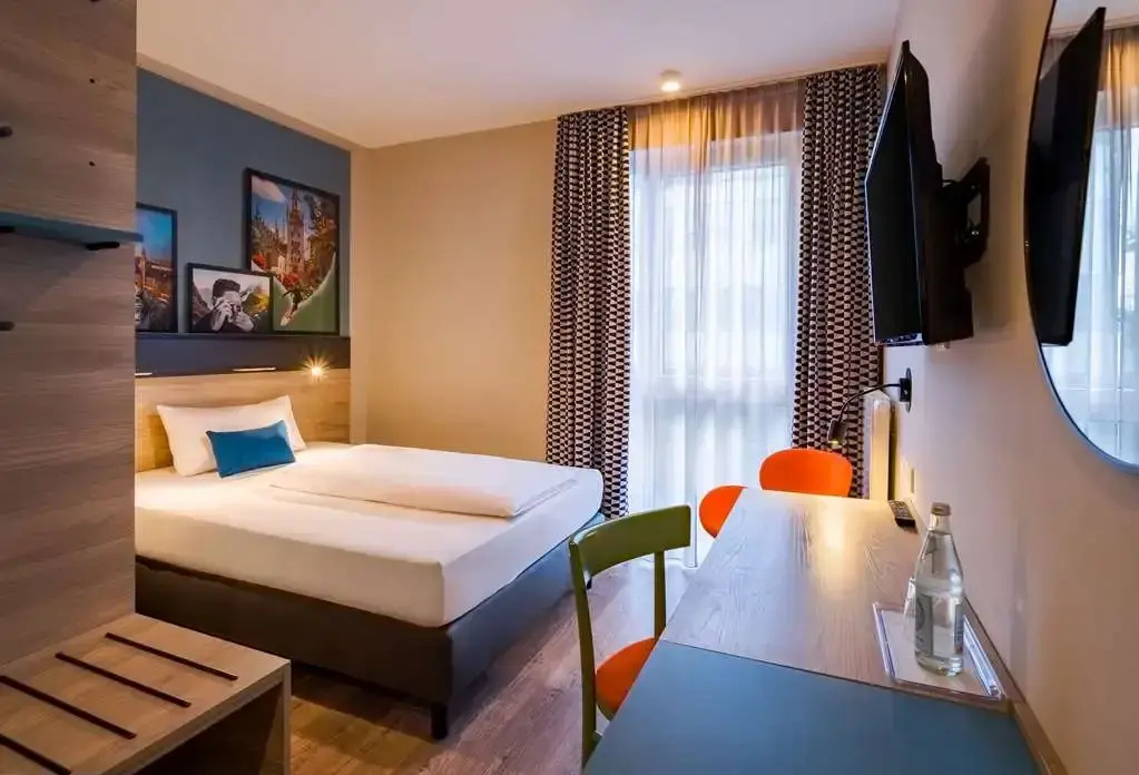 Deluxe Single room