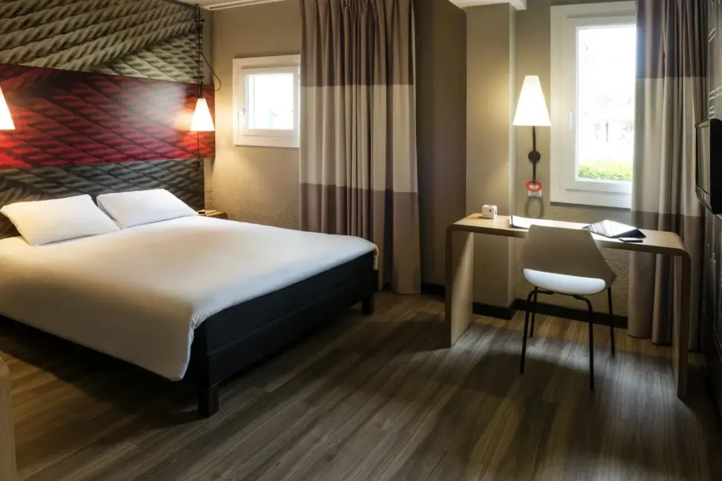 Ibis Moskva Kievskaya Hotel Room Type - Standard Accessible Double room full double bed