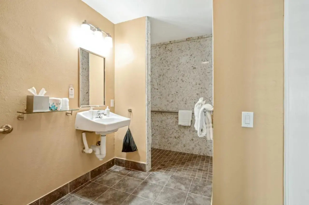 Hotel photo 32