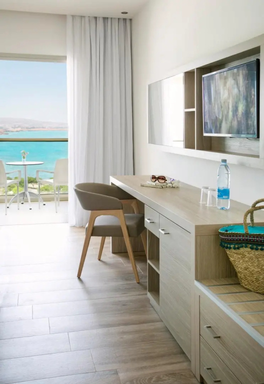 Asterias Beach Hotel - Chambres