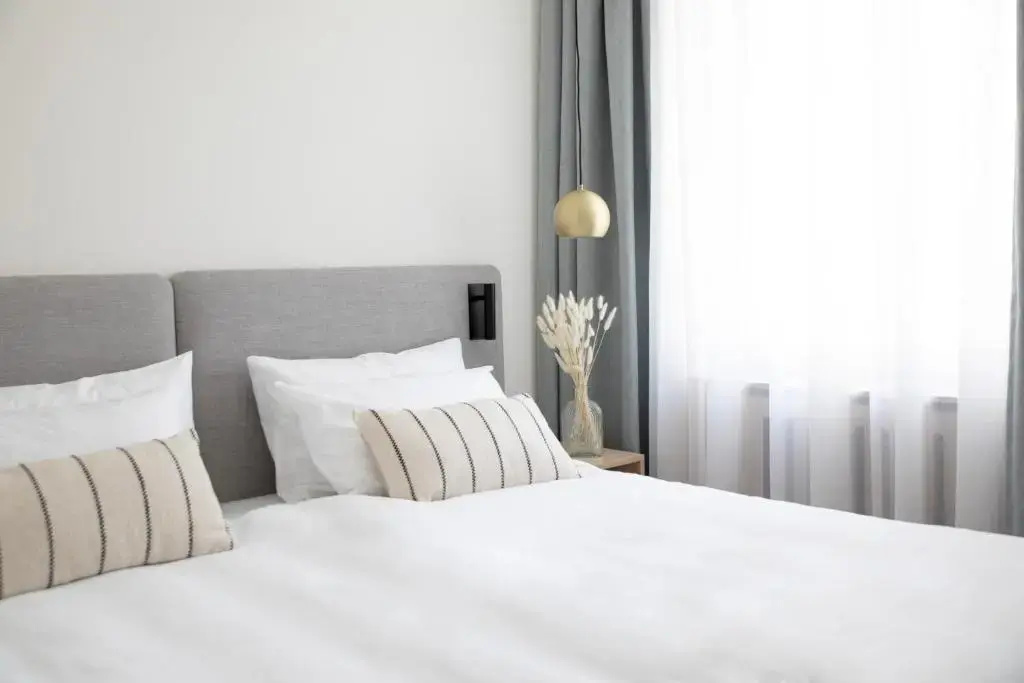 Deluxe Double Studio (full double bed)