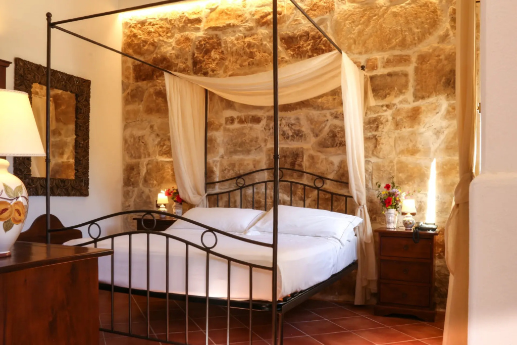 La Corte Del Sole - Chambres