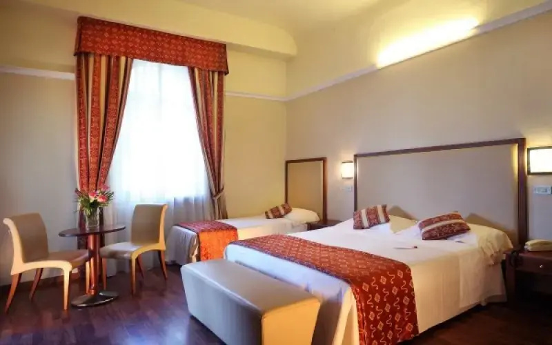 Novocento Triple room