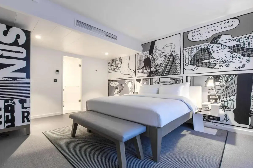 Double Junior Suite (full double bed)